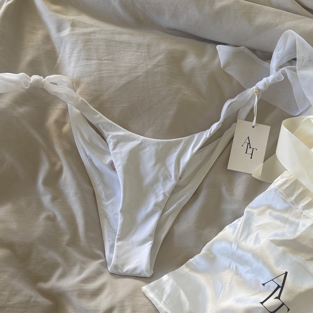 NWT Irina Veil Tie Side Bottom - White *embroidered pink Mrs. Stewart*